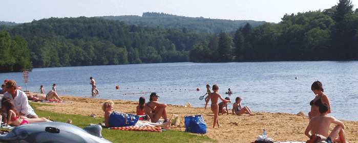 plage surveillée de l'étang